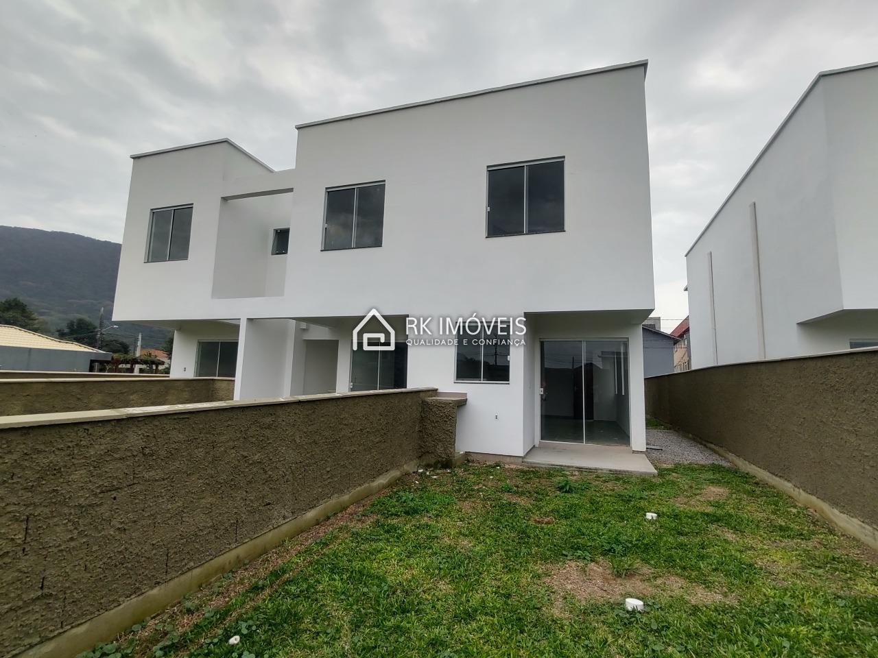 Casa à venda no São João do Rio Vermelho: CASA RIO VERMELHO