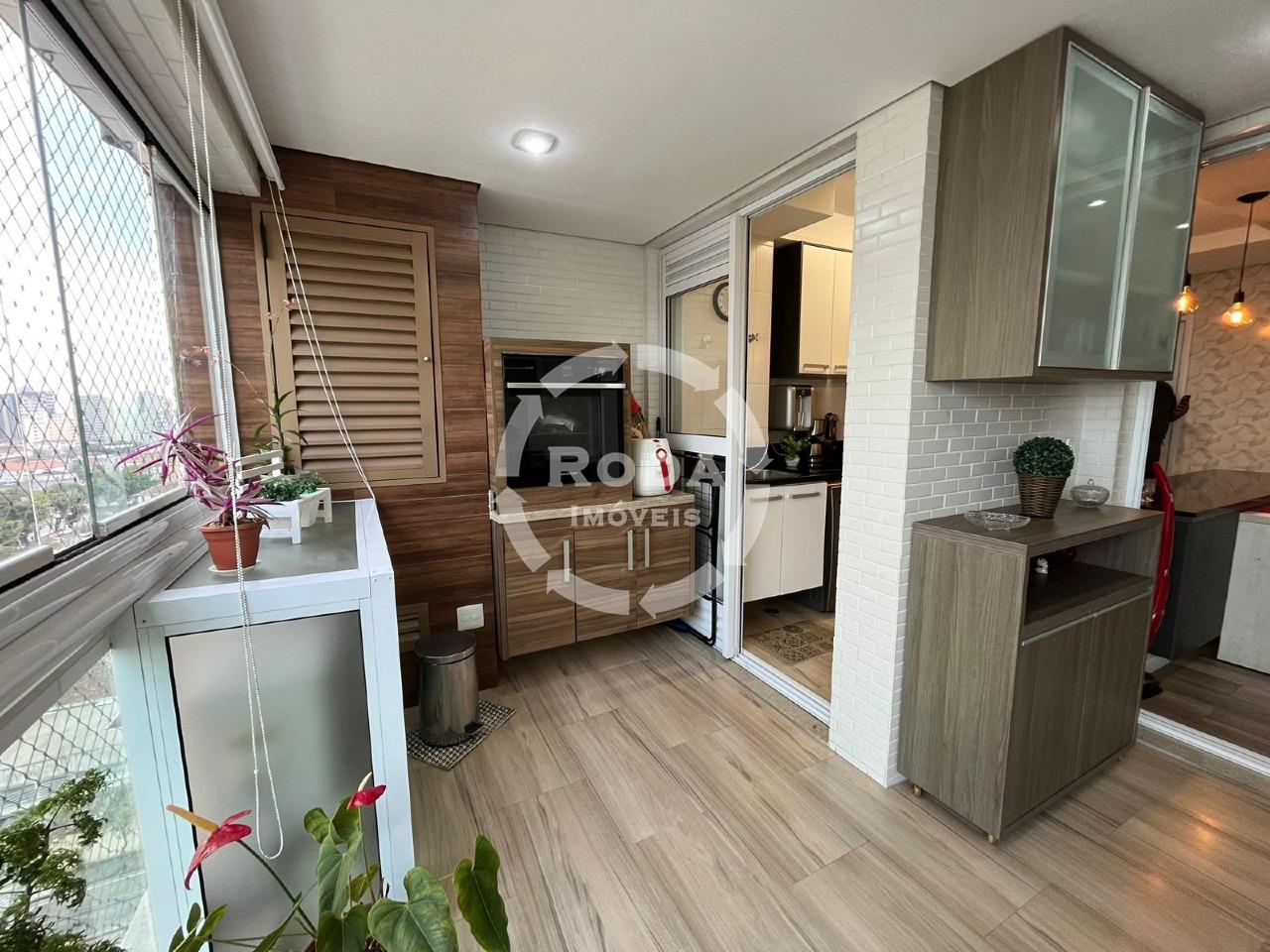 Apartamento 2 dormitorios próximo da praia a venda em Santos, localizado no bairro da Ponta da Praia.
