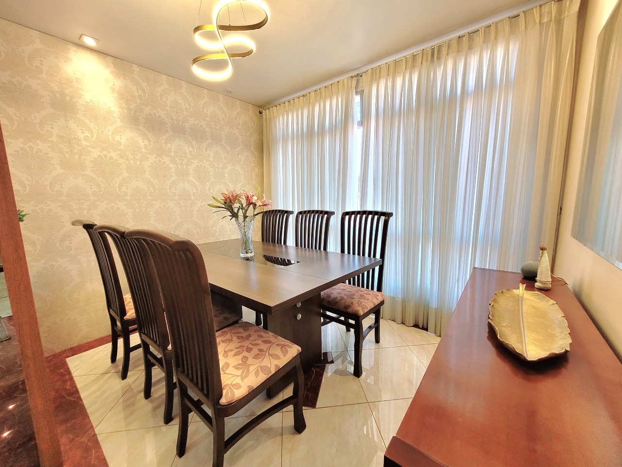 Apartamento à venda no Embaré: 