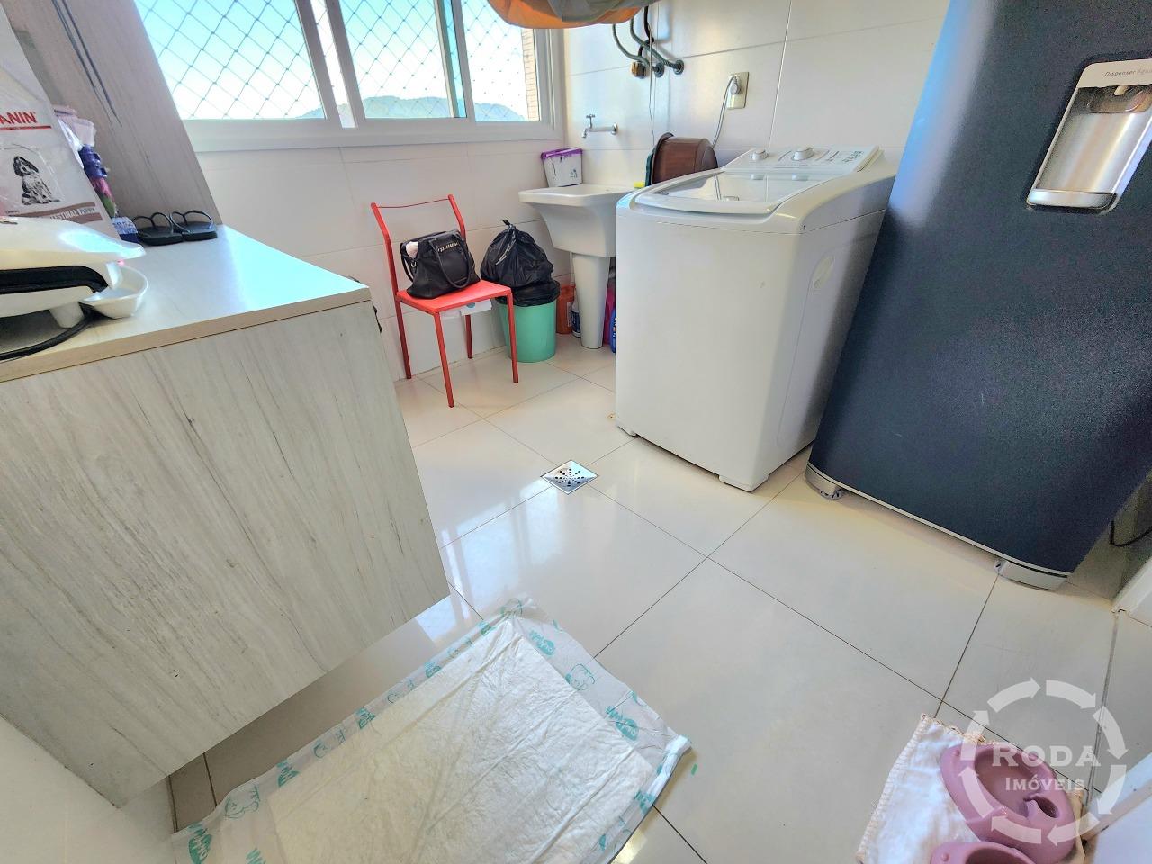 Apartamento à venda no Ponta da Praia: 