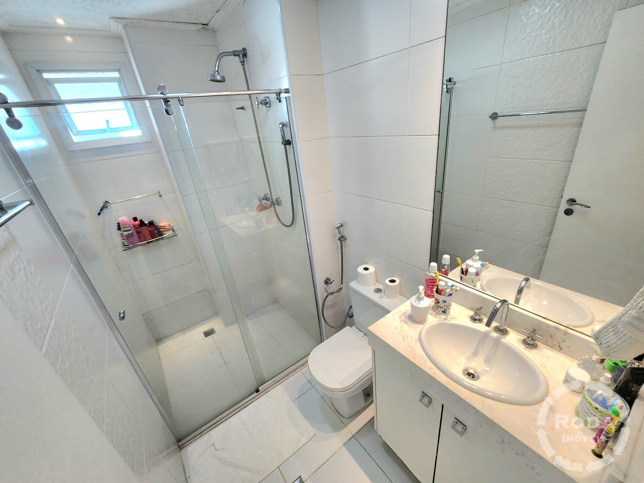 Apartamento à venda no Ponta da Praia: 