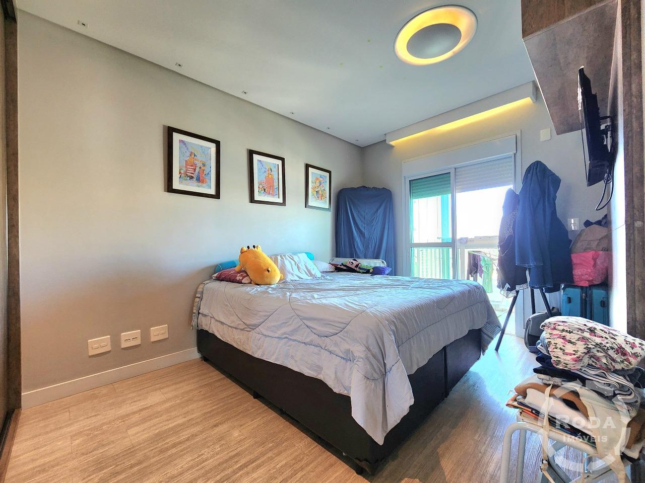 Apartamento à venda no Ponta da Praia: 