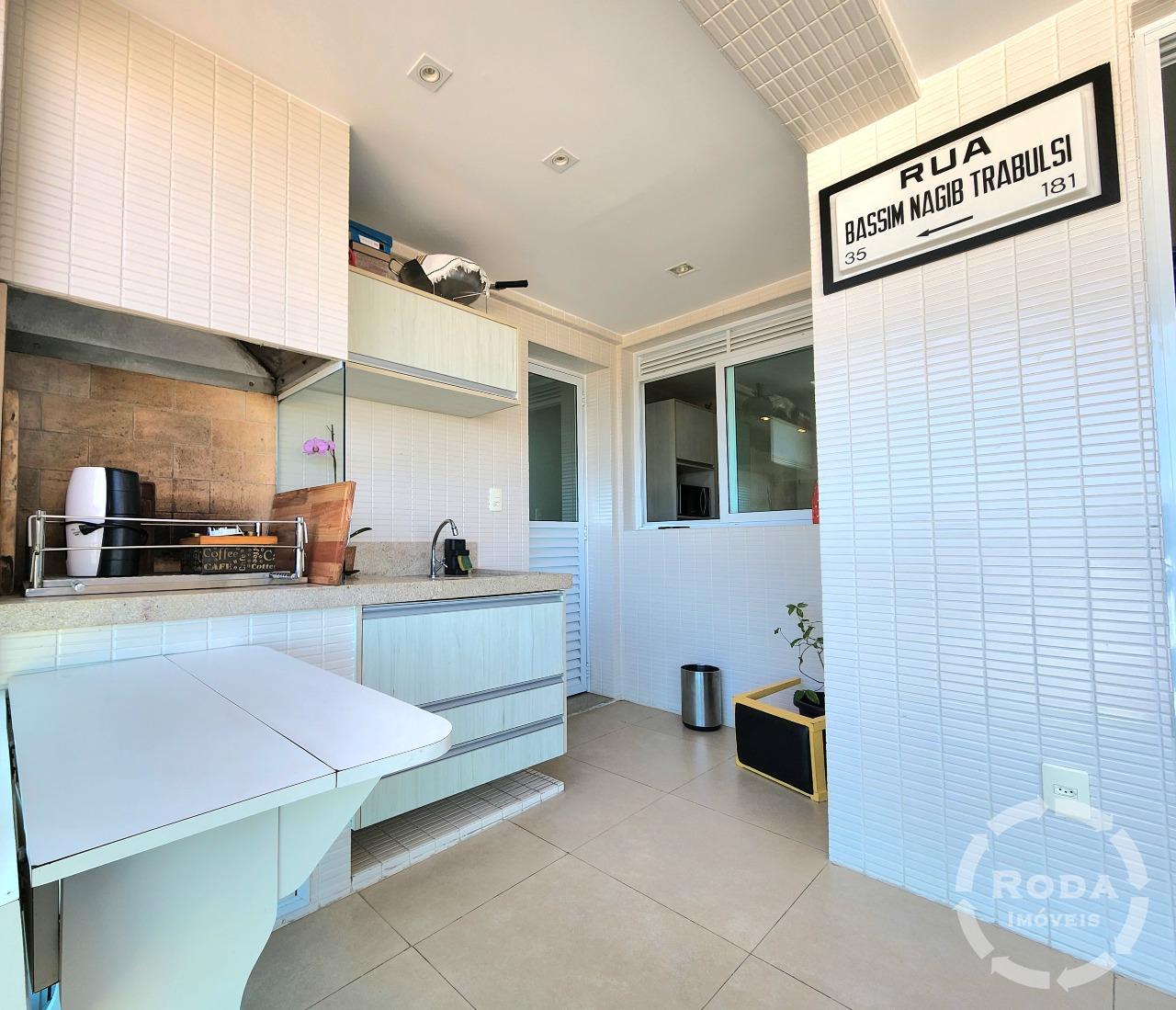 Apartamento à venda no Ponta da Praia: 