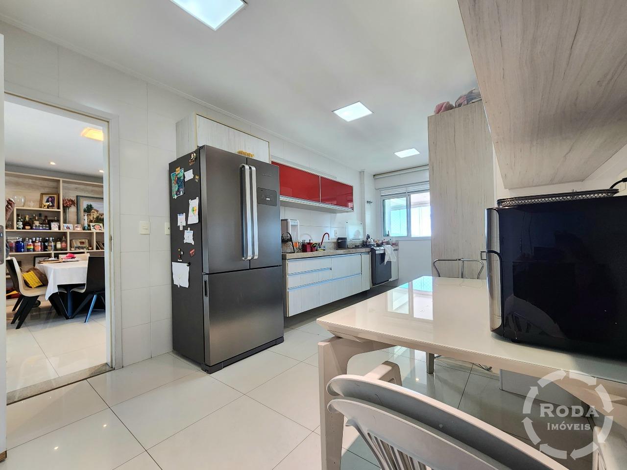 Apartamento à venda no Ponta da Praia: 