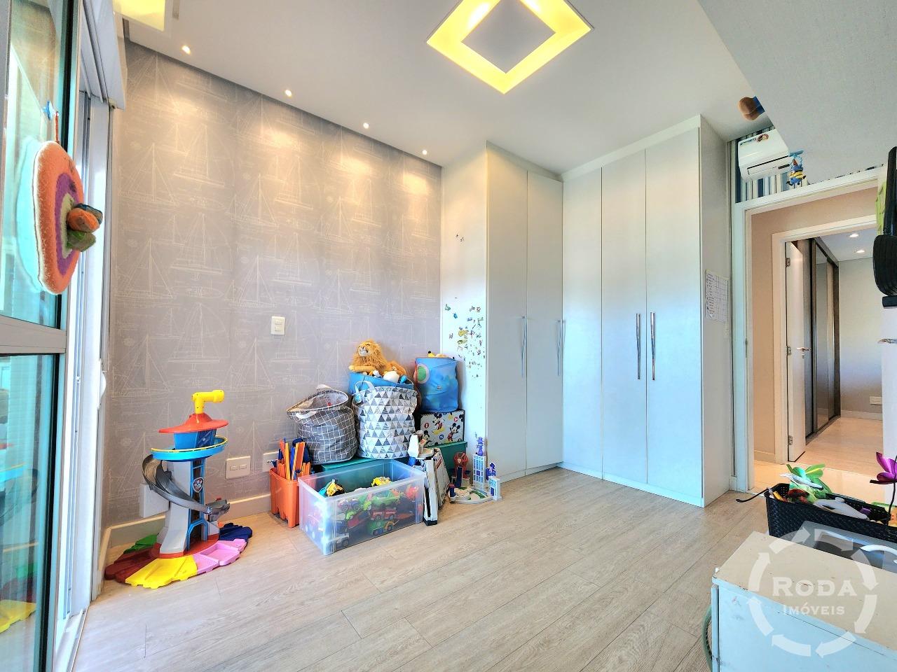 Apartamento à venda no Ponta da Praia: 