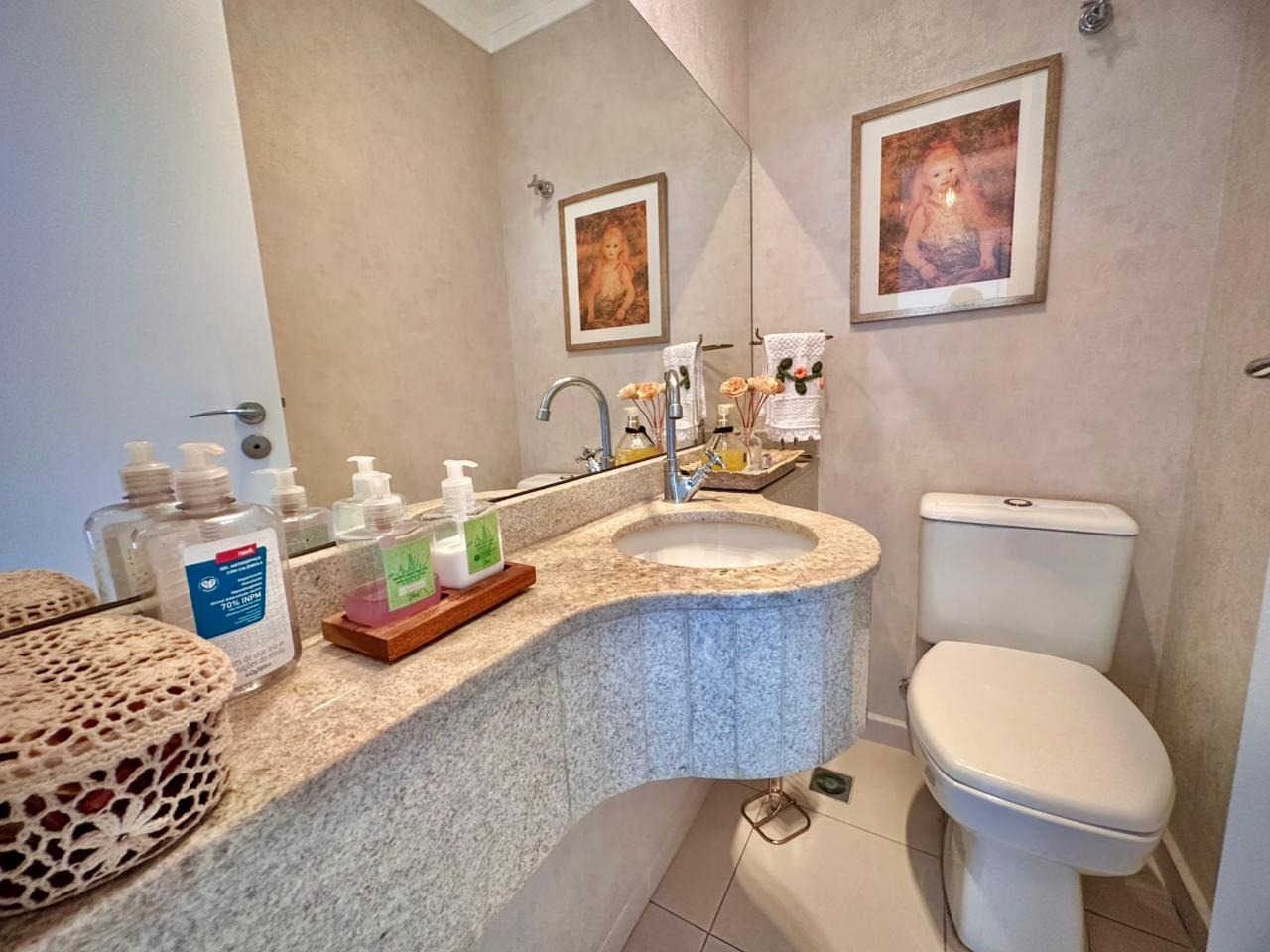 Apartamento à venda no Embaré: 