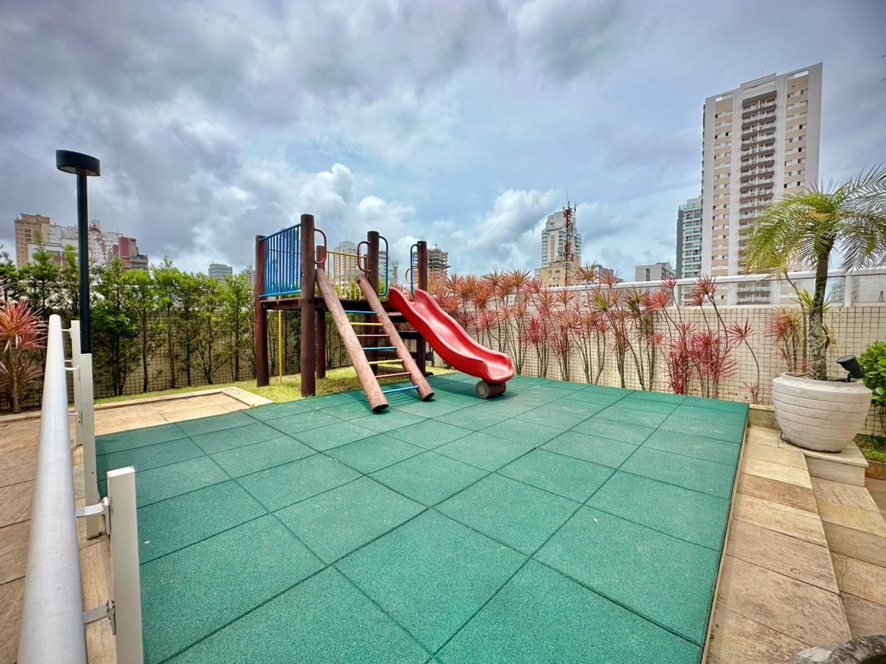 Apartamento à venda no Embaré: 