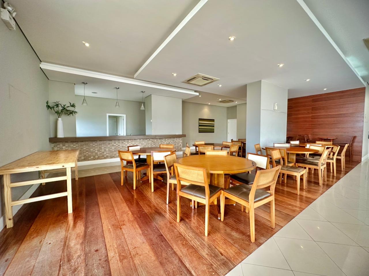 Apartamento à venda no Embaré: 