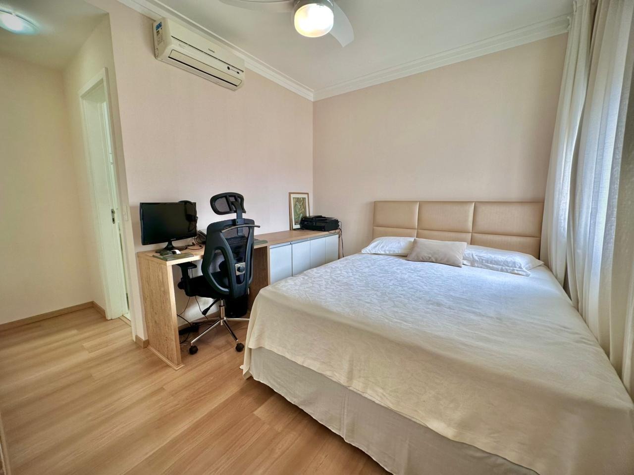 Apartamento à venda no Embaré: 