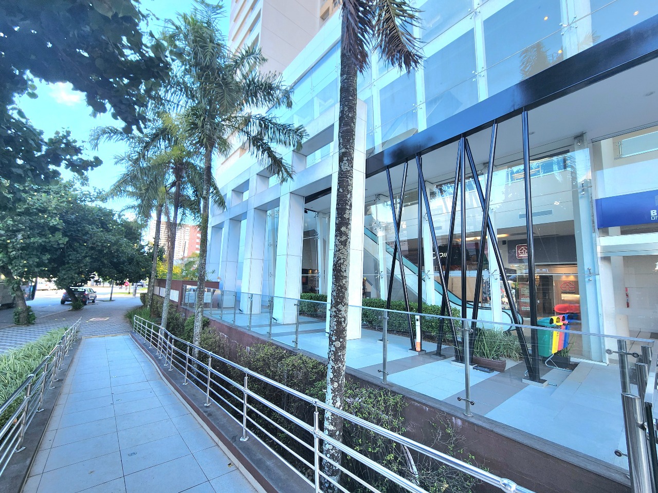 Sala para aluguel no Encruzilhada: 