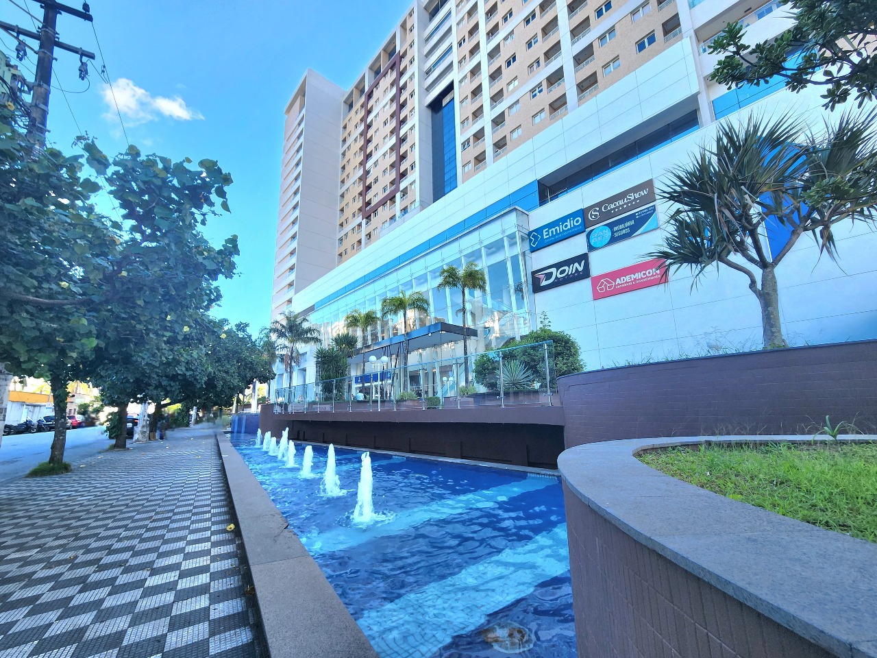 Sala para aluguel no Encruzilhada: 