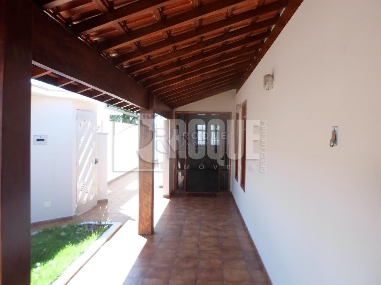 Casa em condomínio para aluguel no bairro Parque Egisto Ragazzo: Varanda