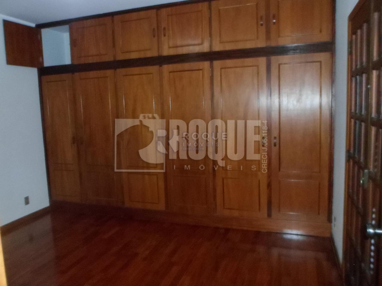 Casa em condomínio para aluguel no bairro Parque Egisto Ragazzo: Dormitório 3 Suíte