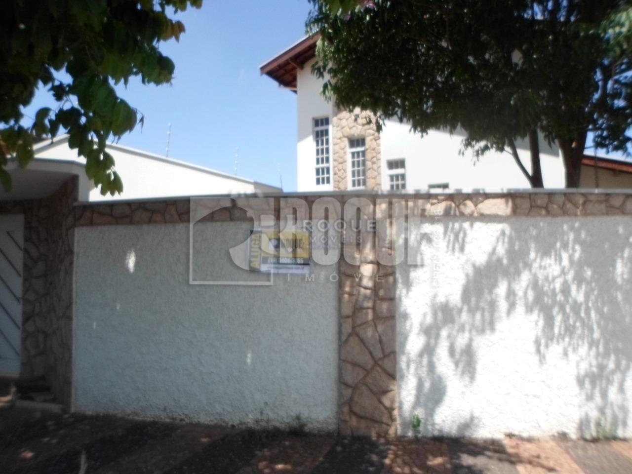 Casa em condomínio para aluguel no bairro Parque Egisto Ragazzo: Fachada Externa