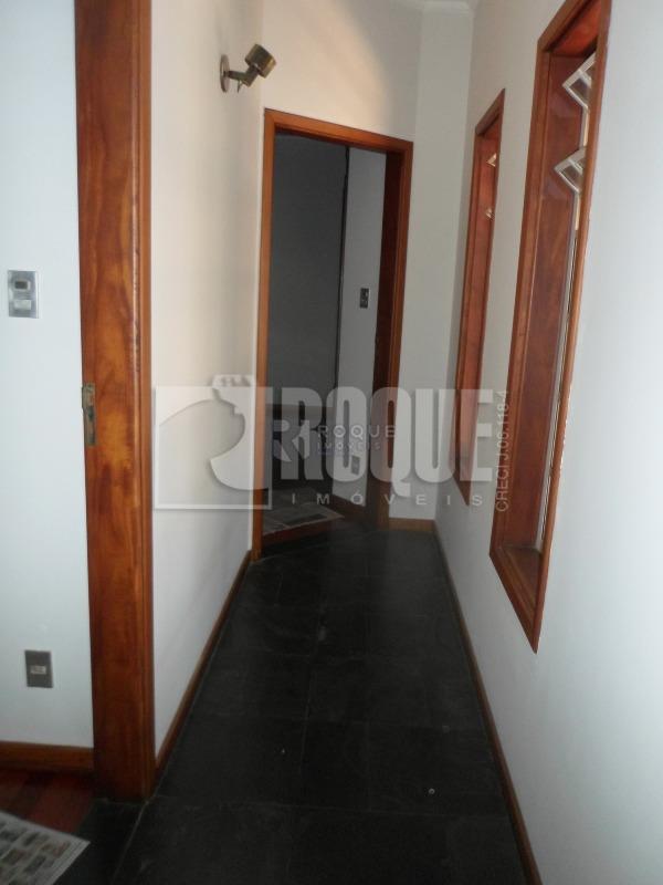 Casa em condomínio para aluguel no bairro Parque Egisto Ragazzo: Hall 