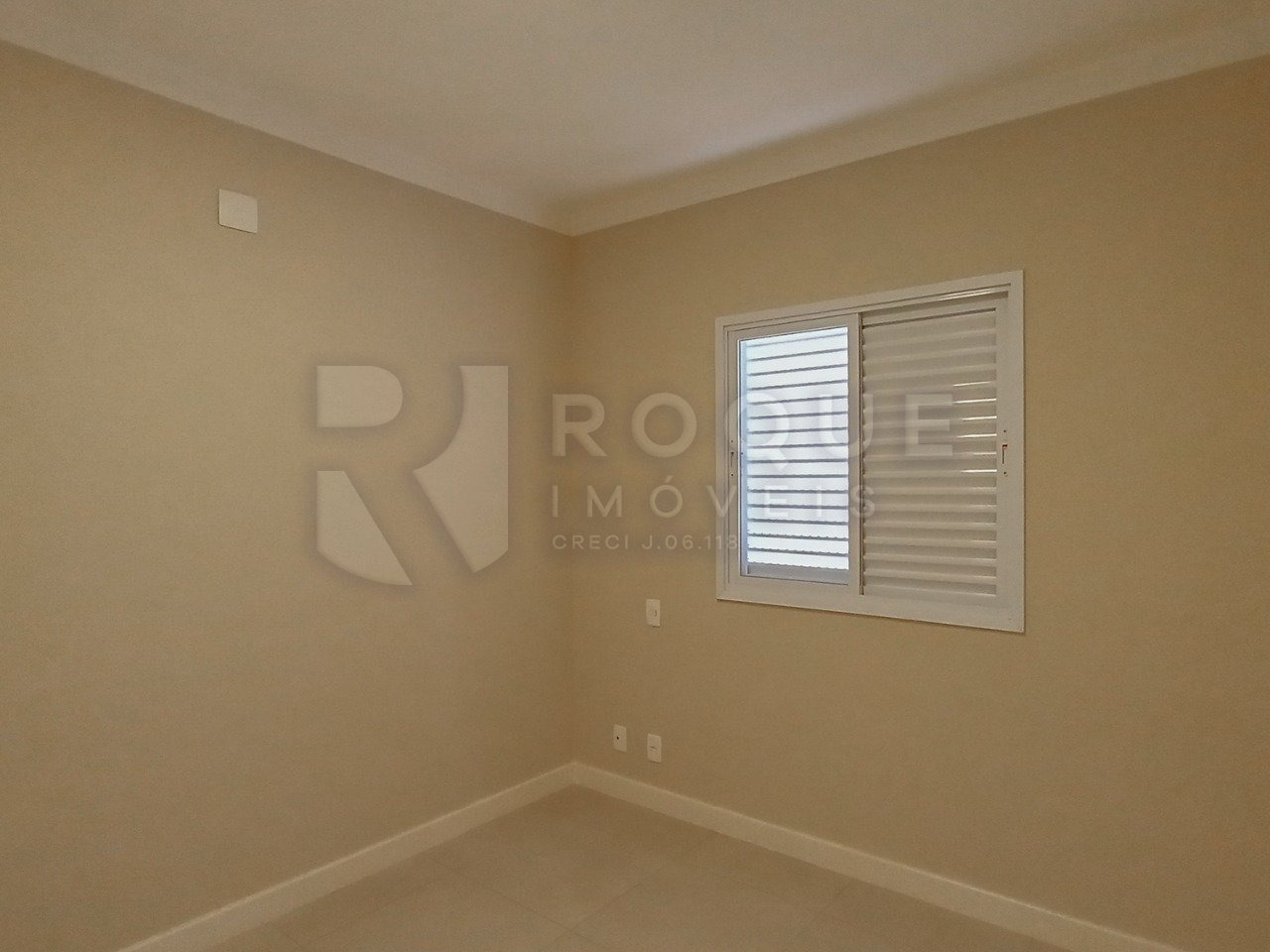 Casa em condomínio para aluguel no bairro Jardim Montezuma: Suíte 2 segundo andar