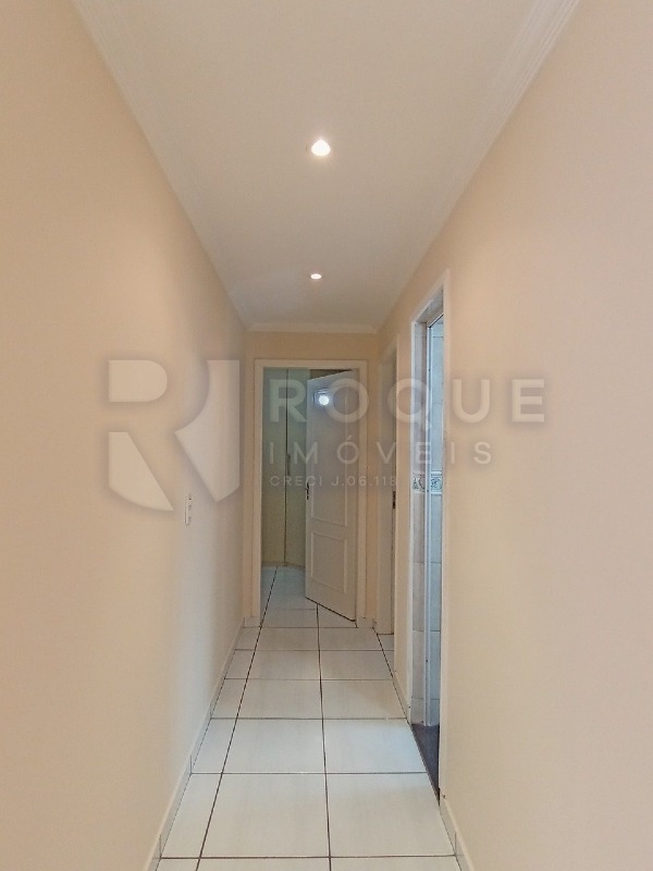 Apartamento para aluguel no bairro Itaipu: Hall