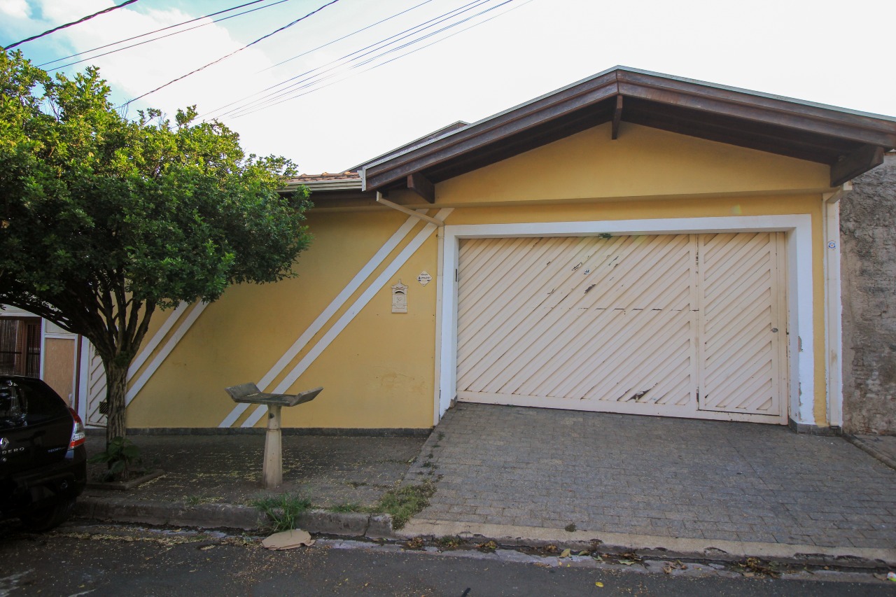 Casa Residencial à venda no Jardim do Lago: FACHADA