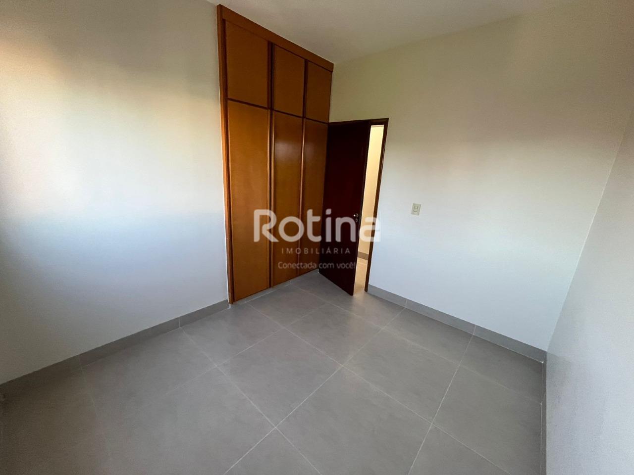 Apartamento para alugar, 3 quartos em Uberlândia no bairro Santa Mônica no valor de R$ 2.400,00 - Rotina Imobiliária: 