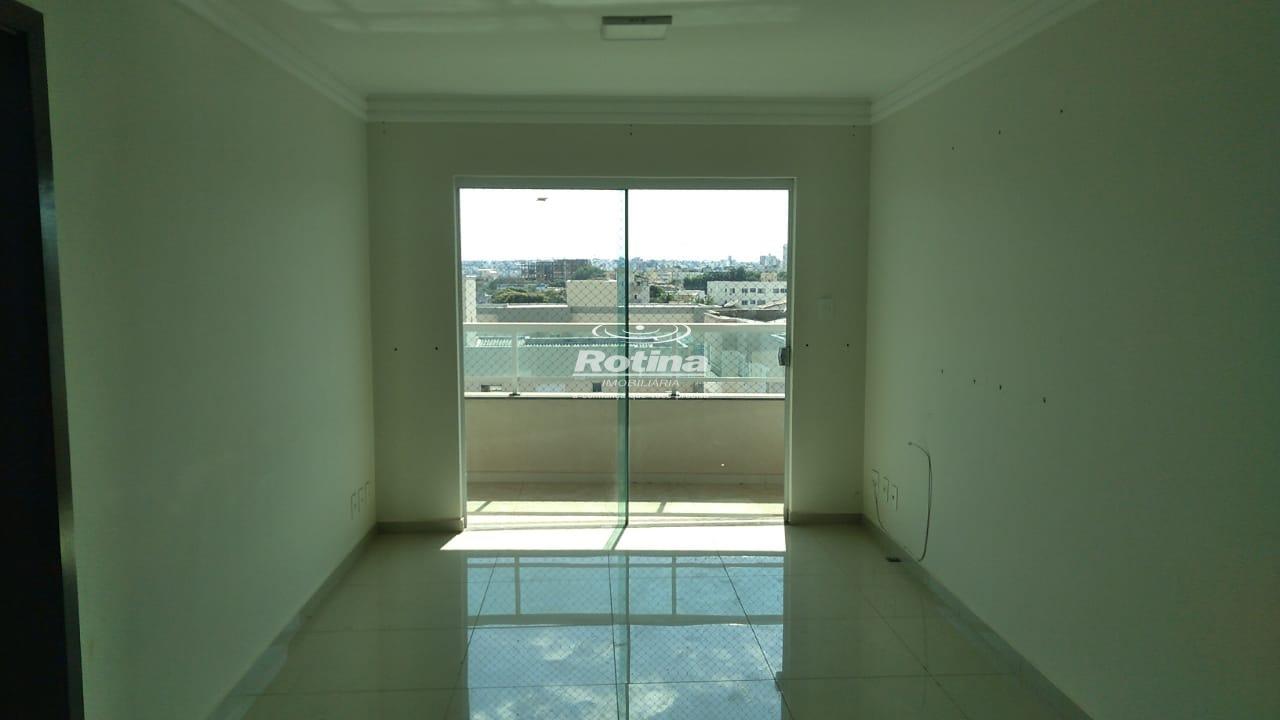 Apartamento para alugar, 3 quartos em Uberlândia no bairro Saraiva no valor de R$ 2.600,00 - Rotina Imobiliária: 