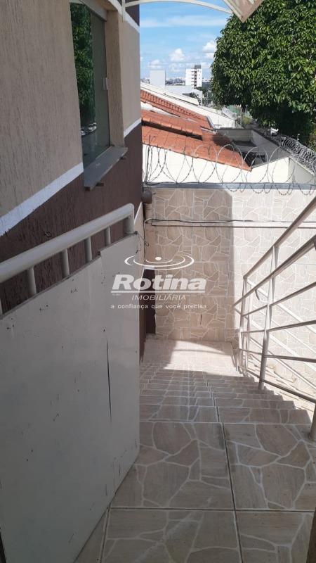 Casa à venda, 7 quartos em Uberlândia no bairro Planalto no valor de R$ 800.000,00 - Rotina Imobiliária: 