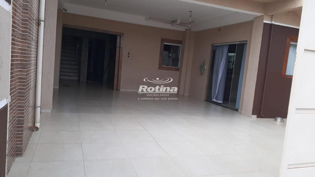 Casa à venda, 7 quartos em Uberlândia no bairro Planalto no valor de R$ 800.000,00 - Rotina Imobiliária: 