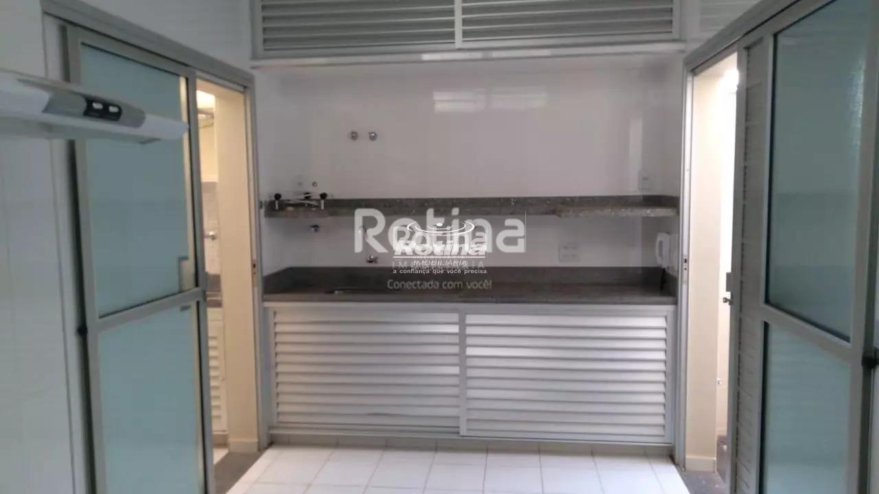 Casa para alugar, 2 quartos em Uberlândia no bairro Santa Mônica no valor de R$ 1.621,00 - Rotina Imobiliária: 
