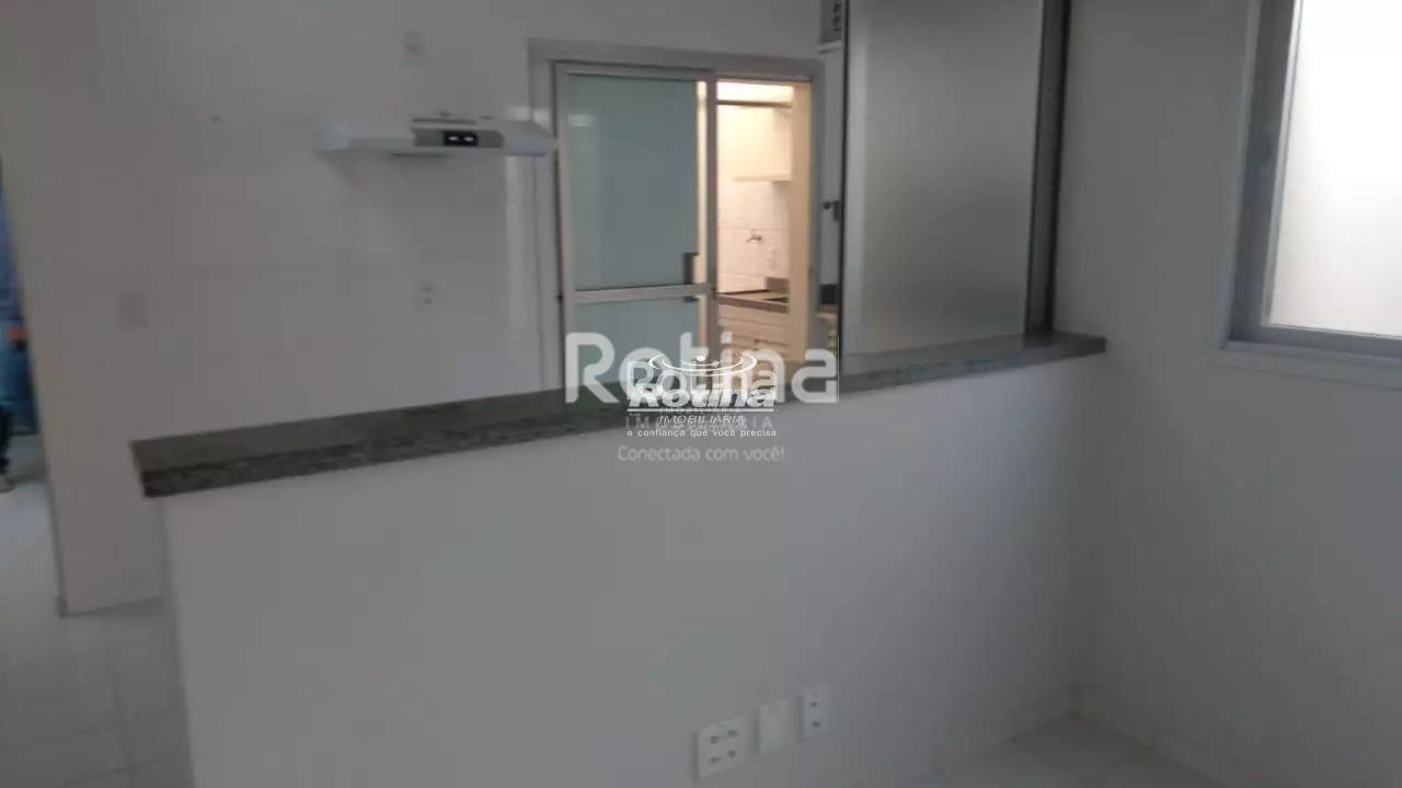 Casa para alugar, 2 quartos em Uberlândia no bairro Santa Mônica no valor de R$ 1.621,00 - Rotina Imobiliária: 
