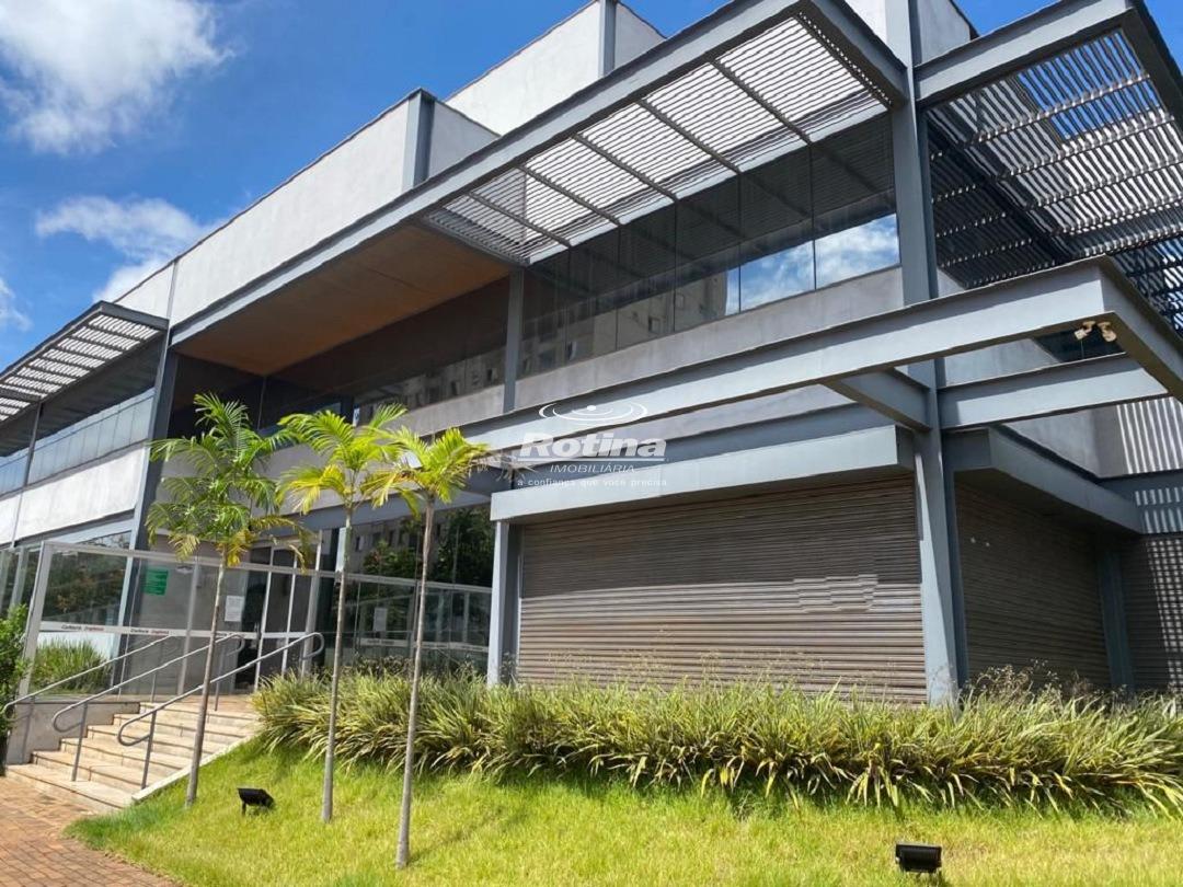 Prédio Inteiro para alugar, Granja Marileusa Uberlândia/MG R 21.650,00 Prédio Inteiro para alugar, Granja Marileusa Uberlândia/MG R 21.650,00
