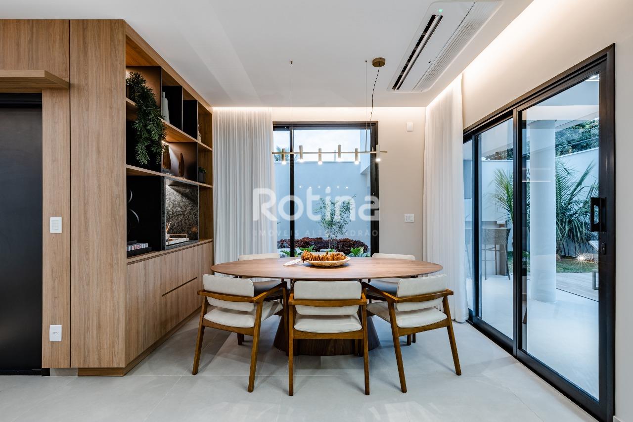 Casa à venda, 3 até 3 quartos em Uberlândia no bairro Jardim Karaíba no valor de R$ R$ 1.421.142,00 até R$ 2.290.470,00 - Rotina Imobiliária: 