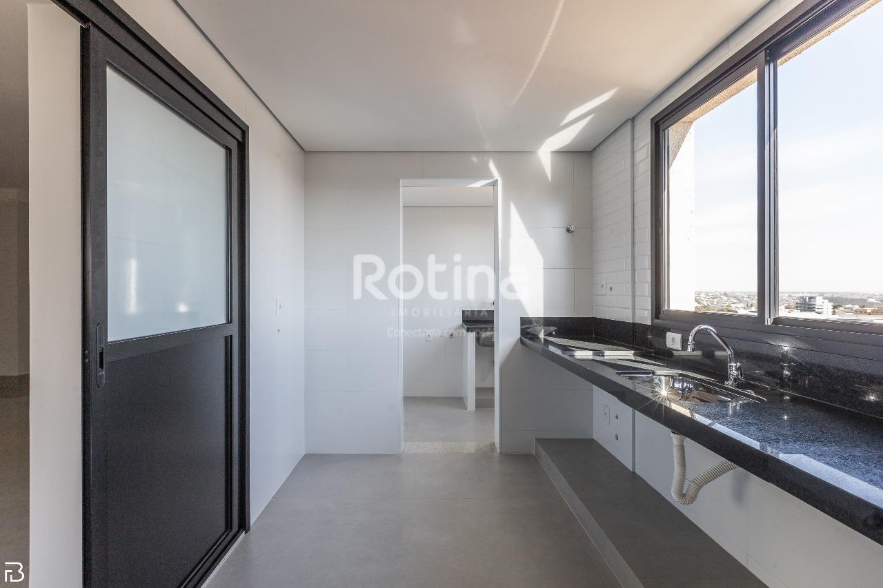 Apartamento à venda, 3 quartos em Uberlândia no bairro Martins no valor de R$ 982.312,50 - Rotina Imobiliária: Cozinha