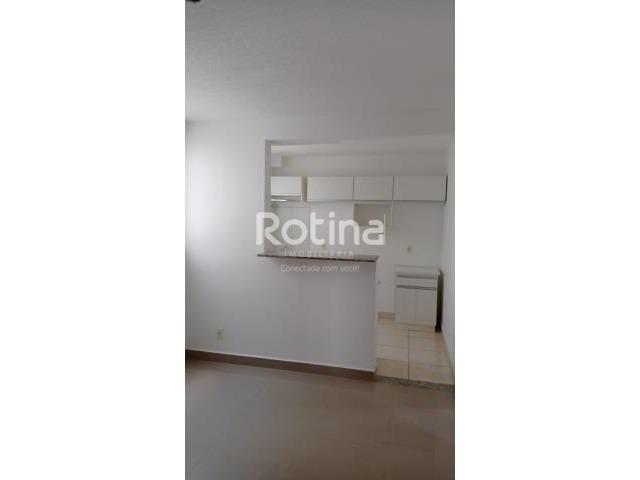 Apartamento à venda, 2 quartos em Uberlândia no bairro Chacaras Tubalina e Quartel no valor de R$ 250.000,00 - Rotina Imobiliária: 