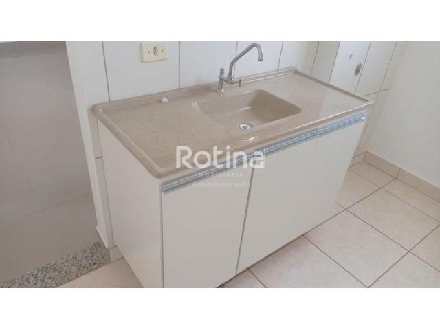 Apartamento à venda, 2 quartos em Uberlândia no bairro Chacaras Tubalina e Quartel no valor de R$ 250.000,00 - Rotina Imobiliária: 