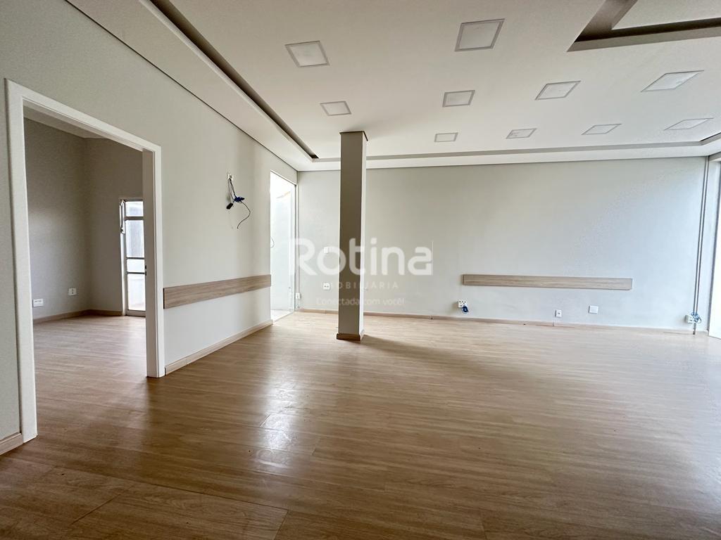 Casa Comercial à venda, 8 quartos em Uberlândia no bairro Centro no valor de R$ 2.000.000,00 - Rotina Imobiliária: 