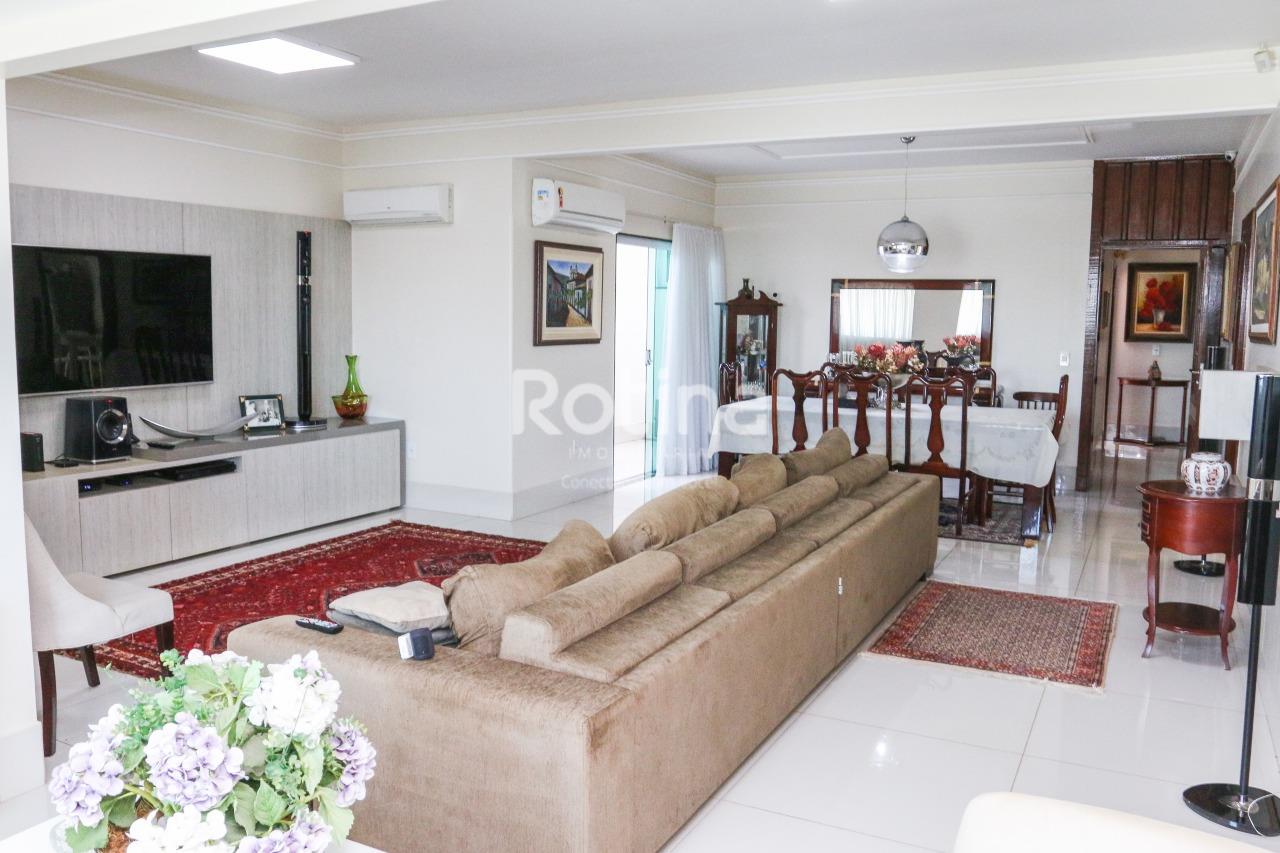 Casa à venda, 4 quartos em Uberlândia no bairro Tibery no valor de R$ 2.100.000,00 - Rotina Imobiliária: 