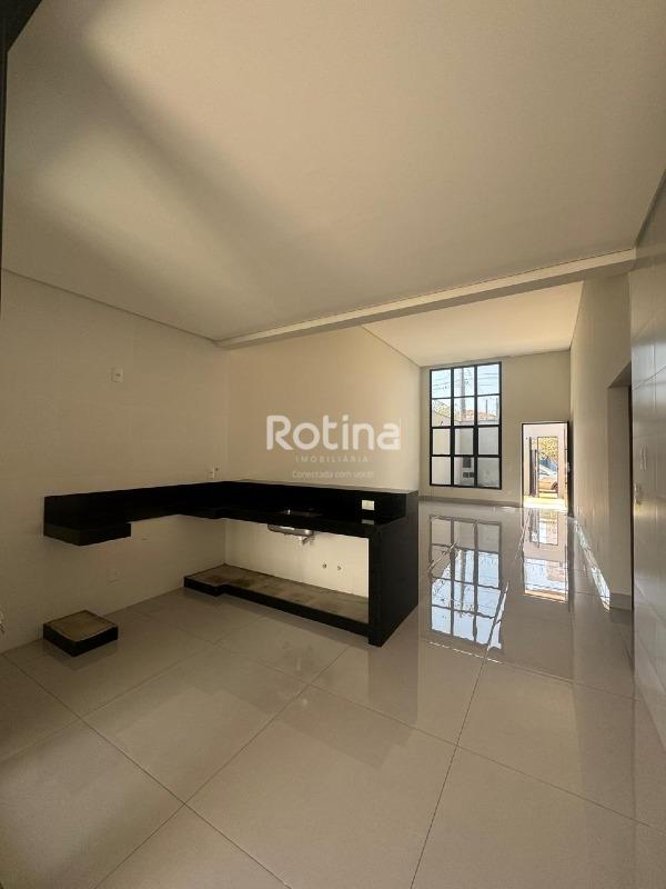 Casa à venda, 3 quartos em Uberlândia no bairro Novo Mundo no valor de R$ 970.000,00 - Rotina Imobiliária: 