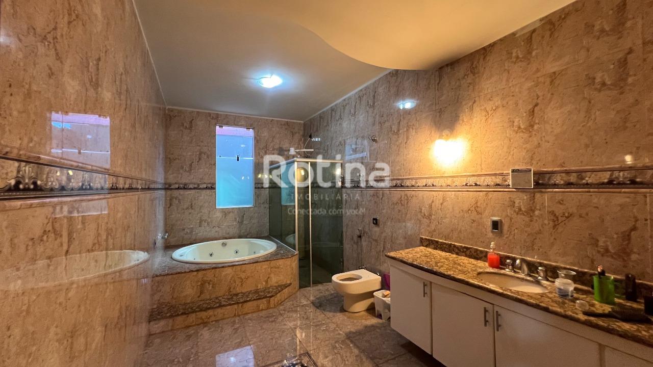 Casa à venda, 3 quartos em Uberlândia no bairro Presidente Roosevelt no valor de R$ 1.000.000,00 - Rotina Imobiliária: 