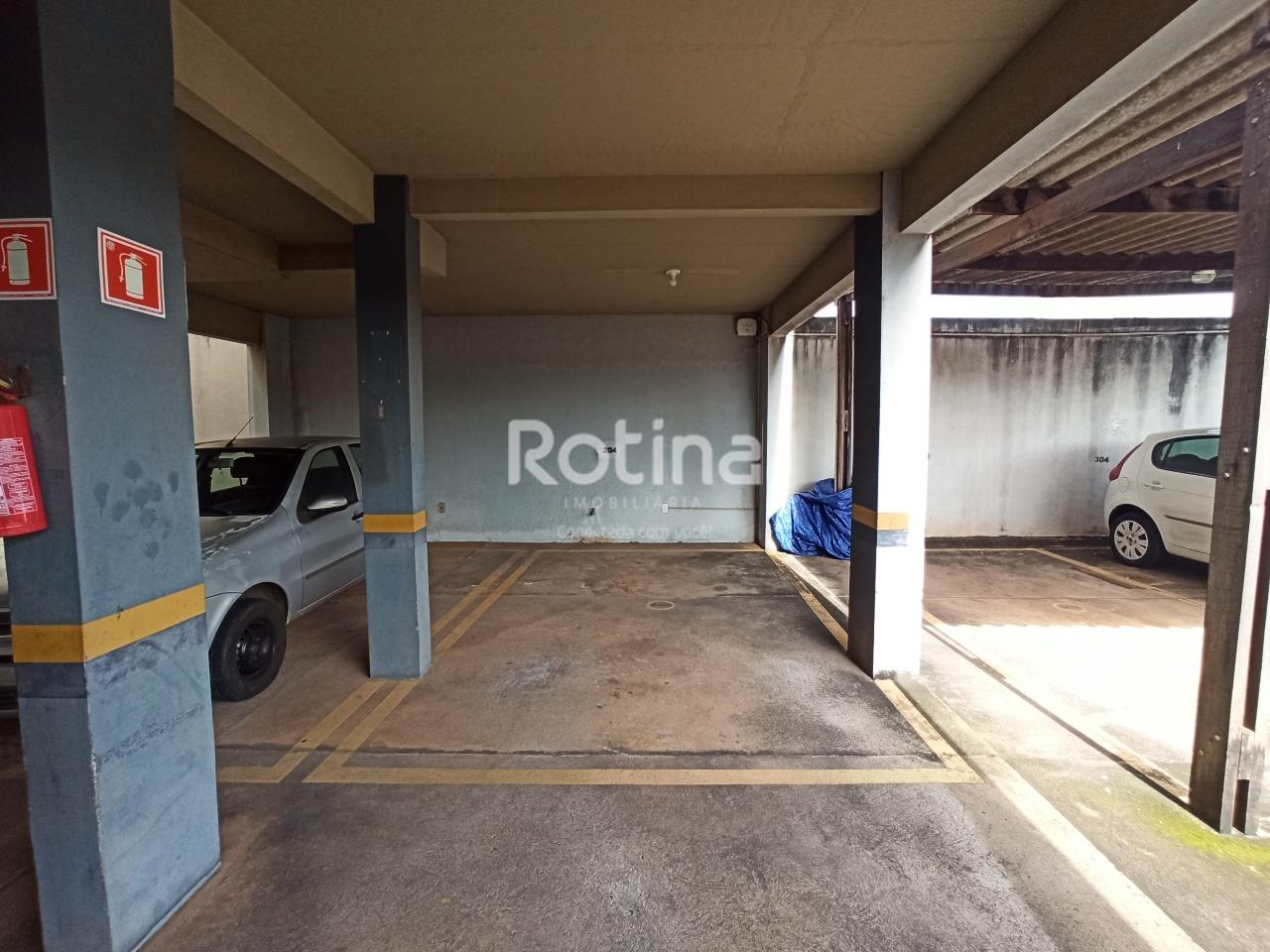 Apartamento para alugar, 3 quartos em Uberlândia no bairro Martins no valor de R$ 1.400,00 - Rotina Imobiliária: 