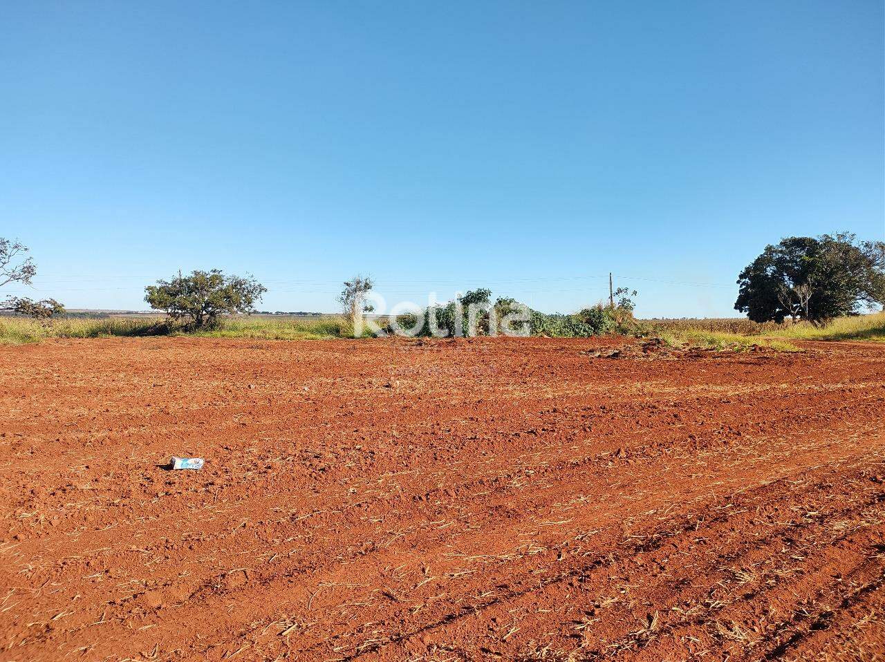 Área à venda, em Uberlândia no bairro Morumbi no valor de R$ 9.000.000,00 - Rotina Imobiliária: 