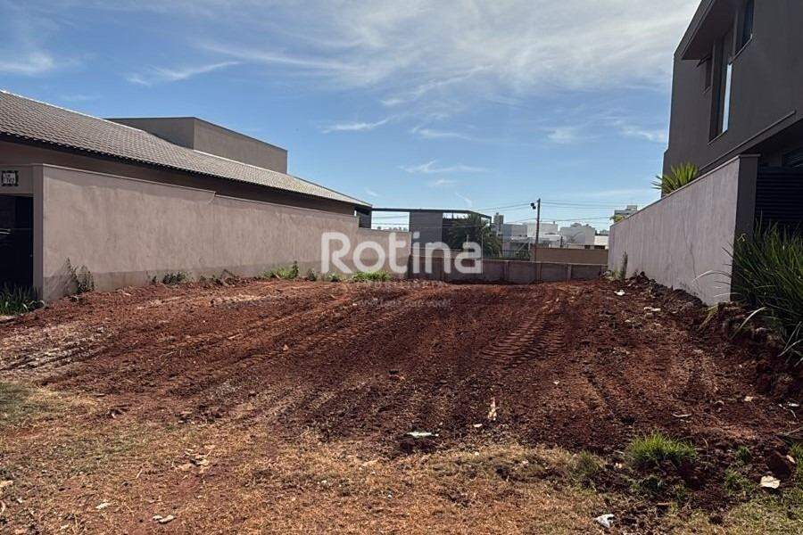 Terreno Condomínio Fechado à venda, em Uberlândia no bairro Cond. Tamboré no valor de R$ 740.000,00 - Rotina Imobiliária: 