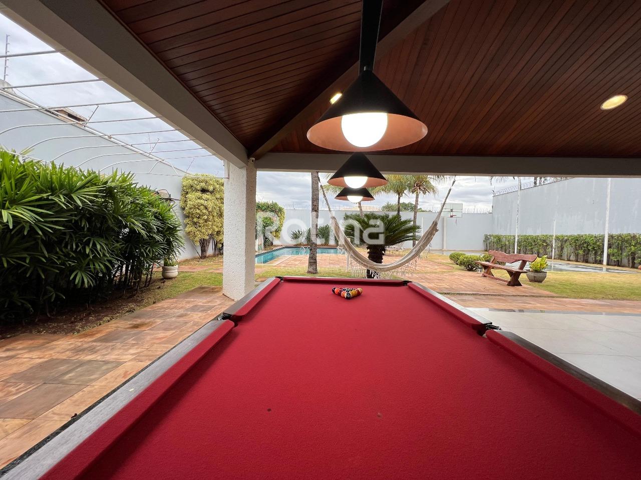 Casa à venda, 5 quartos em Uberlândia no bairro Altamira no valor de R$ 2.700.000,00 - Rotina Imobiliária: 