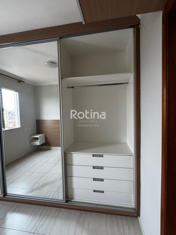 Apartamento à venda, 3 quartos em Uberlândia no bairro Osvaldo Rezende no valor de R$ 400.000,00 - Rotina Imobiliária: 