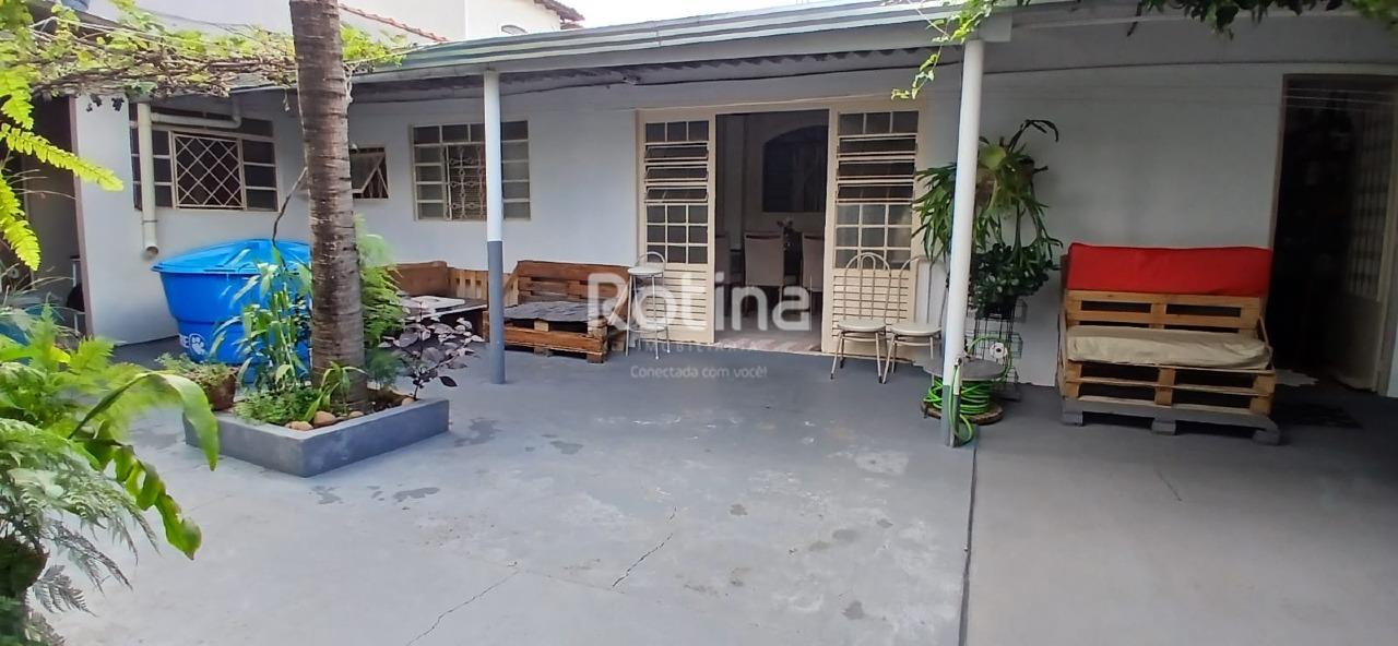 Casa à venda, 4 quartos em Uberlândia no bairro Santa Mônica no valor de R$ 610.000,00 - Rotina Imobiliária: 