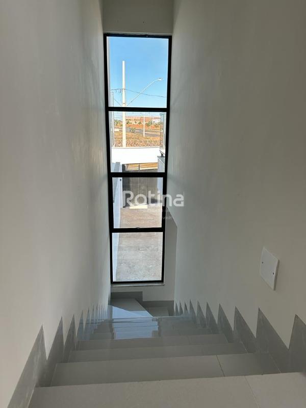 Casa à venda, 3 quartos em Uberlândia no bairro Novo Mundo no valor de R$ 530.000,00 - Rotina Imobiliária: 
