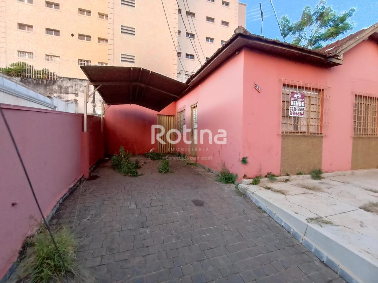 Casa à venda, 3 quartos em Uberlândia no bairro Centro no valor de R$ 420.000,00 - Rotina Imobiliária: 