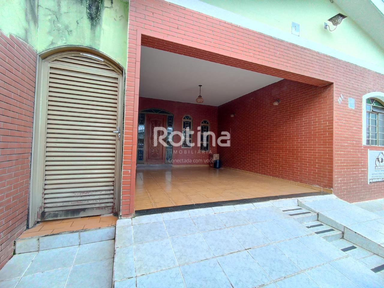 Casa à venda, 3 quartos em Uberlândia no bairro Brasil no valor de R$ 550.000,00 - Rotina Imobiliária: 