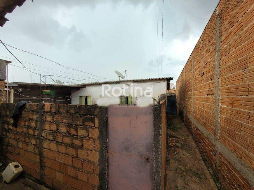 Terreno à venda, 5 quartos em Uberlândia no bairro Custódio Pereira no valor de R$ 280.000,00 - Rotina Imobiliária: 