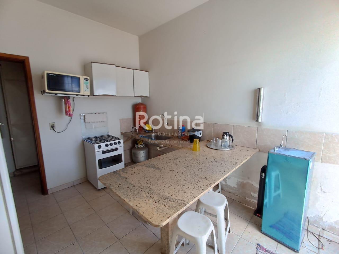 Galpão à venda, em Uberlândia no bairro Marta Helena no valor de R$ 1.200.000,00 - Rotina Imobiliária: 