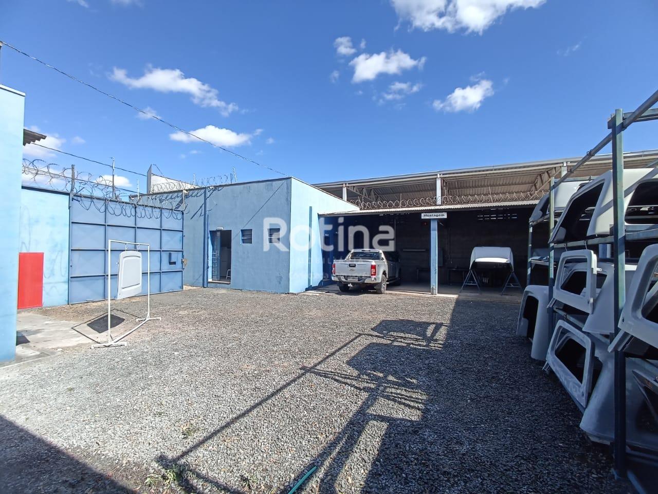 Galpão à venda, em Uberlândia no bairro Marta Helena no valor de R$ 1.200.000,00 - Rotina Imobiliária: 