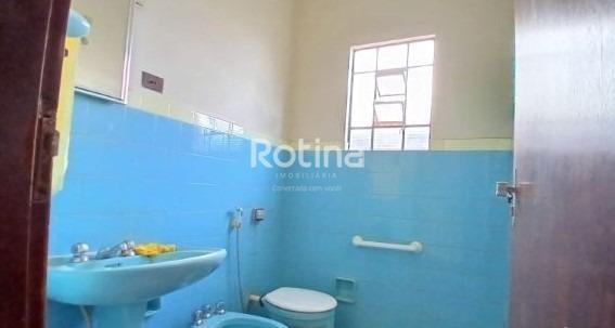 Casa à venda, 3 quartos em Uberlândia no bairro Osvaldo Rezende no valor de R$ 450.000,00 - Rotina Imobiliária: 